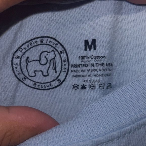 Light Blue USA Puppy Love T Shirt Medium ( Like New ) - Picture 3 of 3